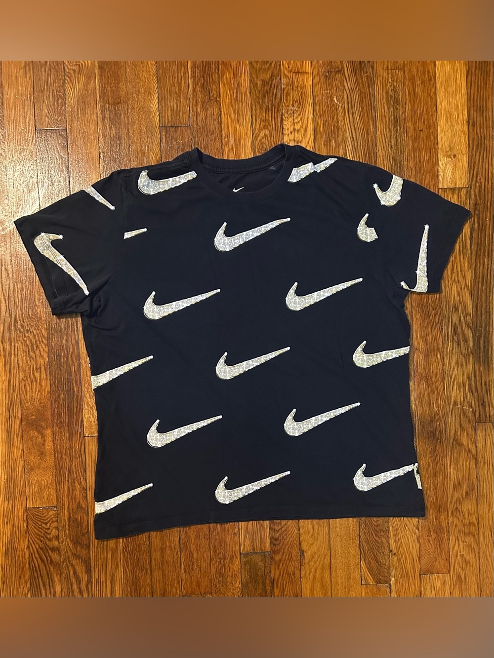 Nike Black Graphic Swoosh Short-Sleeve Tee